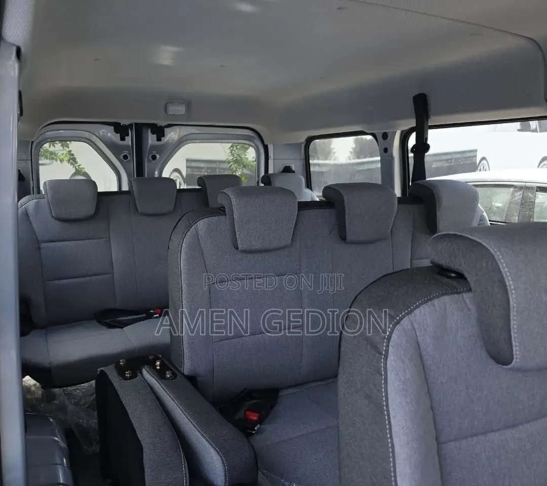 New Wuling GL6509 2025 Silver