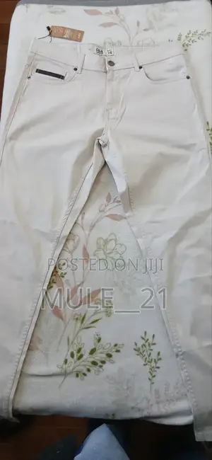 Men's Kaki Suri