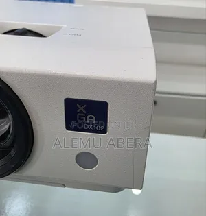 sony Projector
Model Name VPL-DX102
Hardware Interface 
Vga,