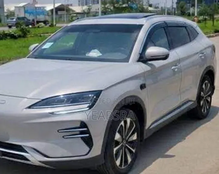 New BYD Song Plus 2025 Gray