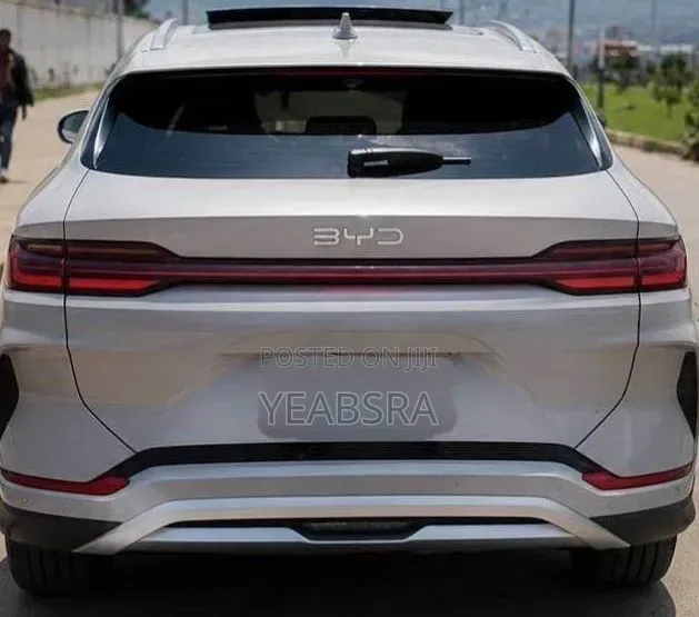 New BYD Song Plus 2025 Gray
