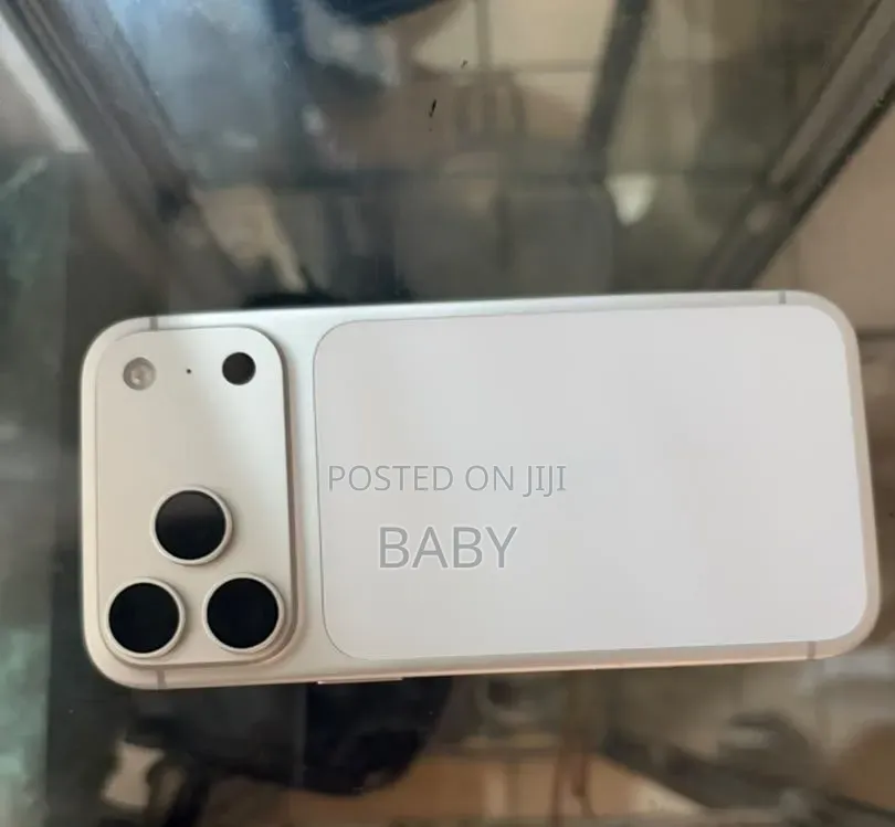New Apple iPhone 17 Pro Max 256 GB Silver