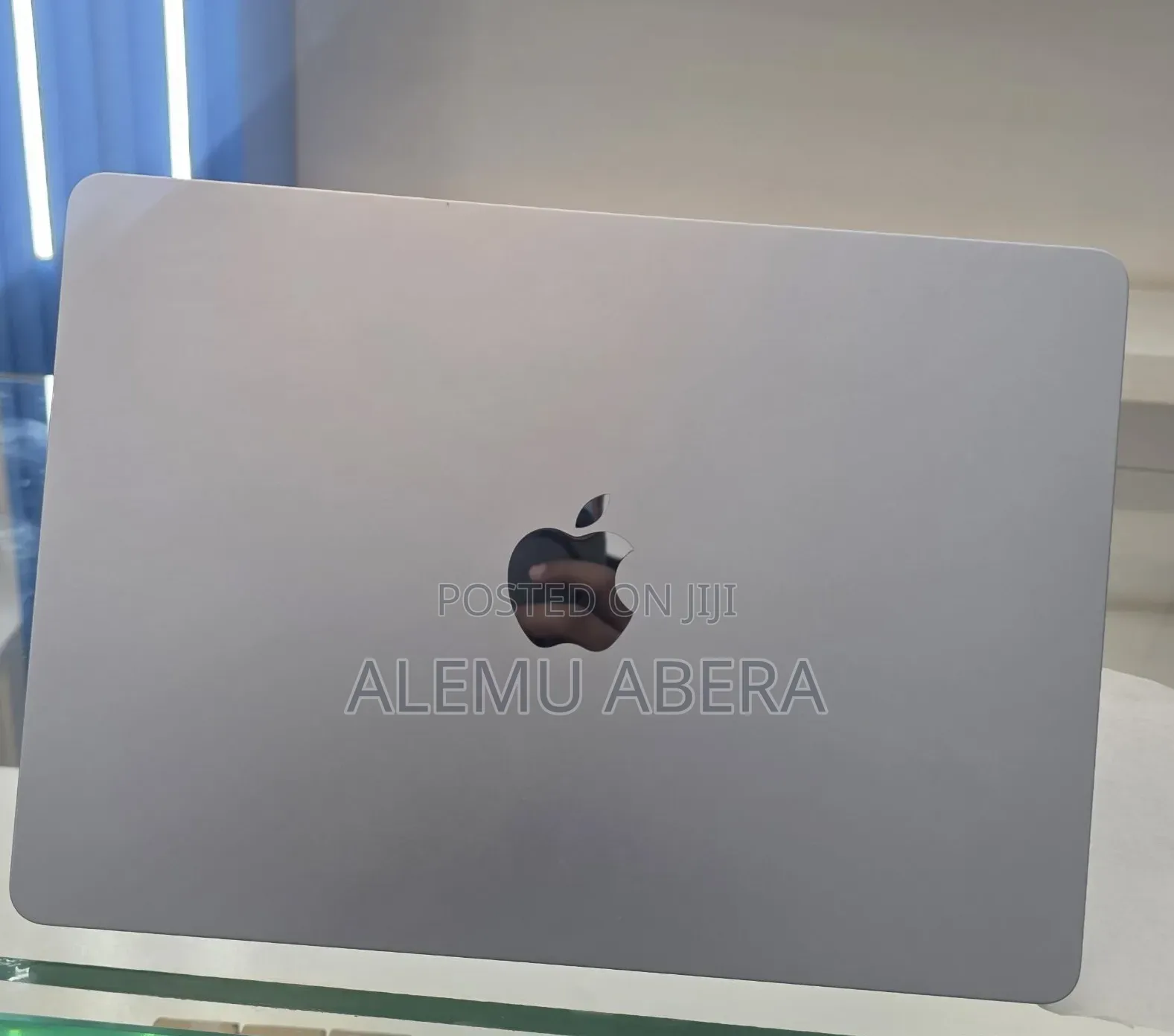 New Laptop Apple MacBook Air 2025 M4 16GB Apple M4 SSD 512GB