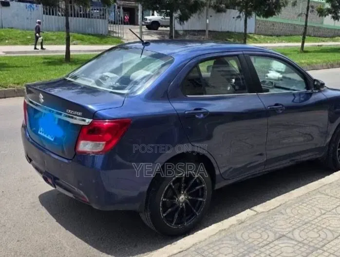 Suzuki Dzire 2021 Blue
