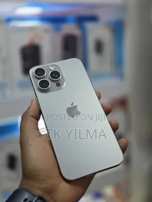 Apple iPhone 15 Pro Max 256 GB