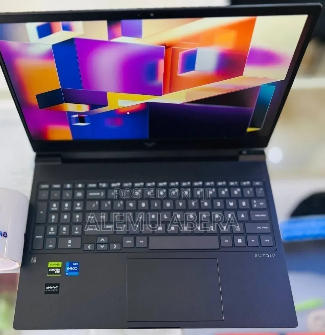 New Laptop HP Victus 16 16GB Intel Core i7 SSD 1T