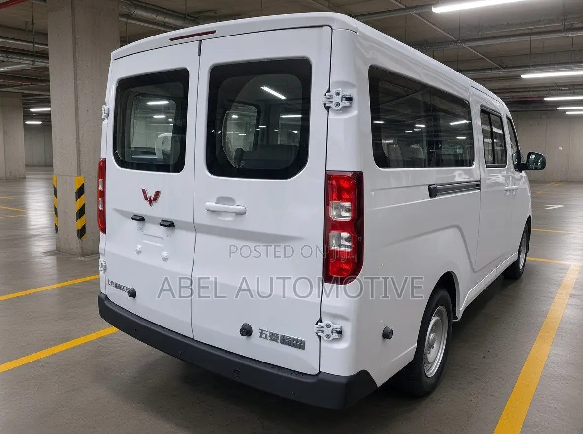 New Wuling Hongguang Mini EV 2025 White