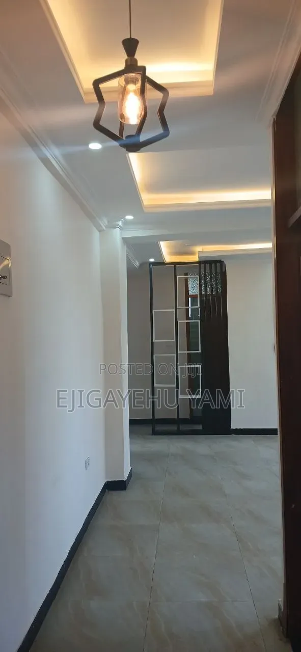 Furnished 3bdrm Condo in Condominium, Bole for sale