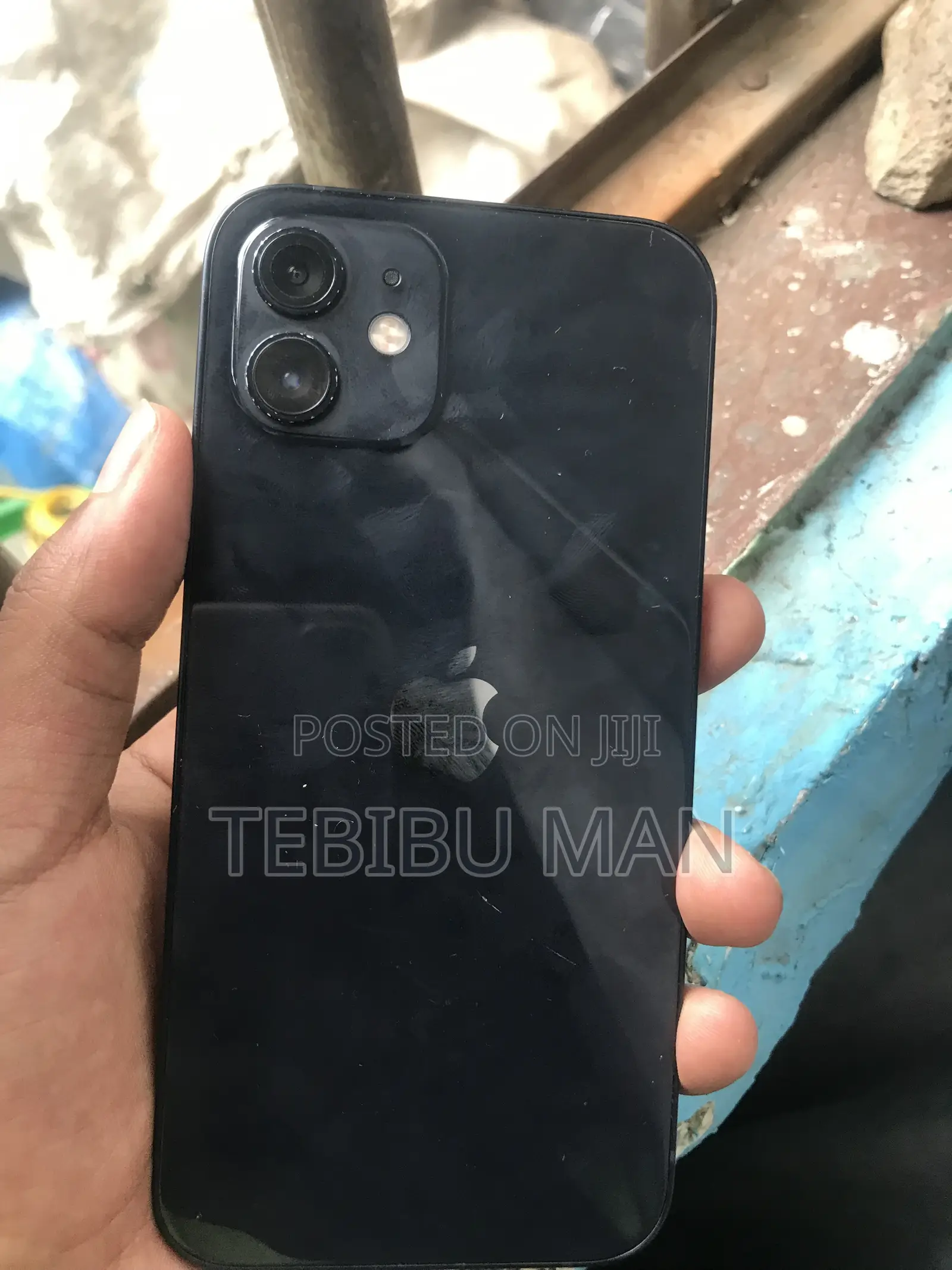 Apple iPhone 12 64 GB Black
