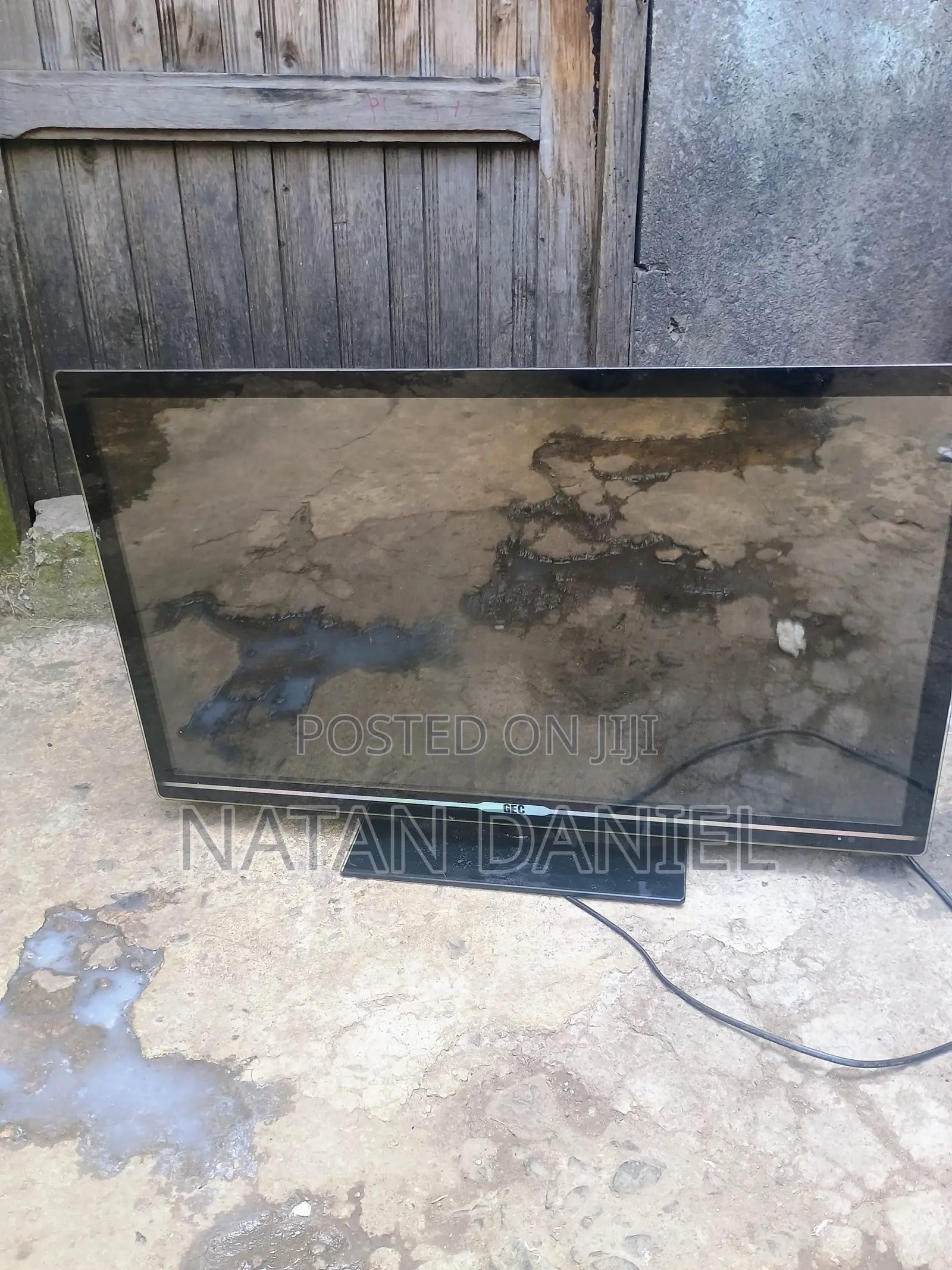 GEC 32 Inch TV Used