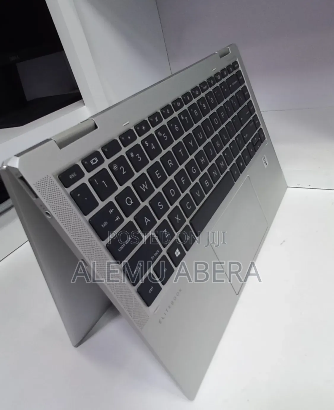 New Laptop HP EliteBook x360 1040 G7 16GB Intel Core i7 SSD 512GB