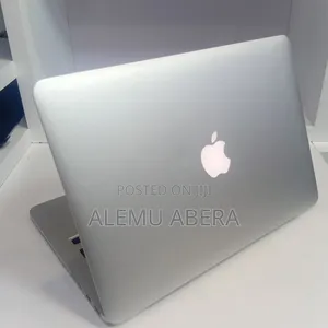 New Laptop Apple MacBook Pro 2013 8GB SSD 256GB