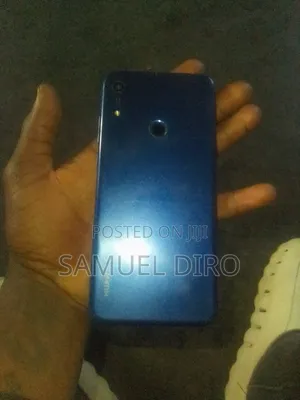 Huawei nova Y60 64 GB Blue