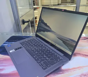 New Laptop Lenovo Ideapad 3 8GB Intel Core i5 SSD 512GB