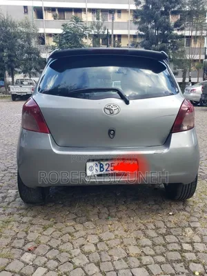 Toyota Yaris 1.0 Eco 2007 Silver