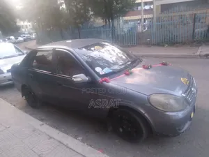 Lifan 520 2012 Gray
