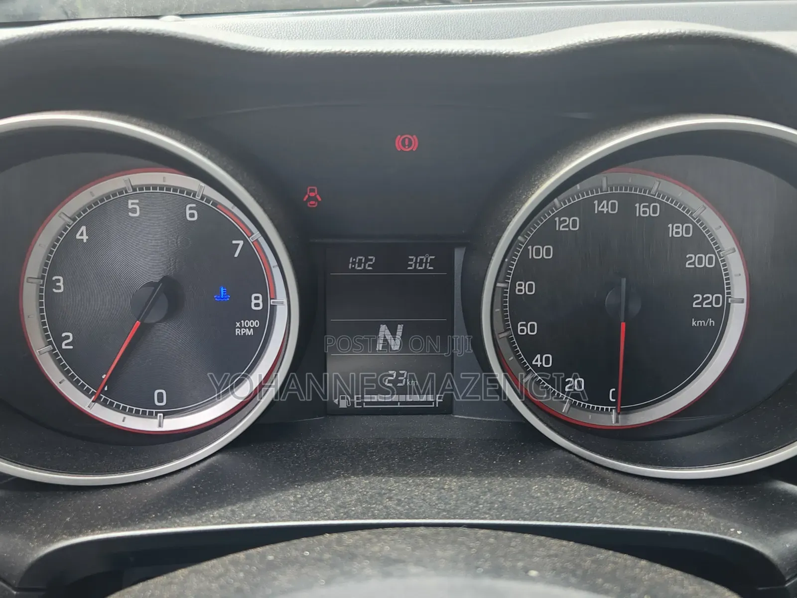 Suzuki Swift 2023 White