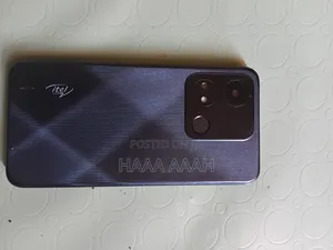 Itel A04 32 GB Black