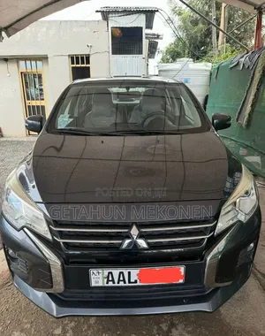 Mitsubishi Attrage 2023 Black