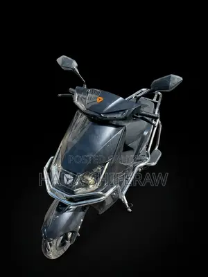 Yadea E8S Pro 2025 Black