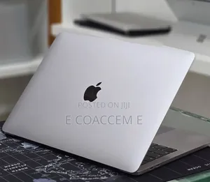 New Laptop Apple MacBook Pro 2019 16GB Intel Core i7 SSD 1T