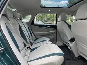 Volkswagen ID.7 Pro Match 2025 Gray