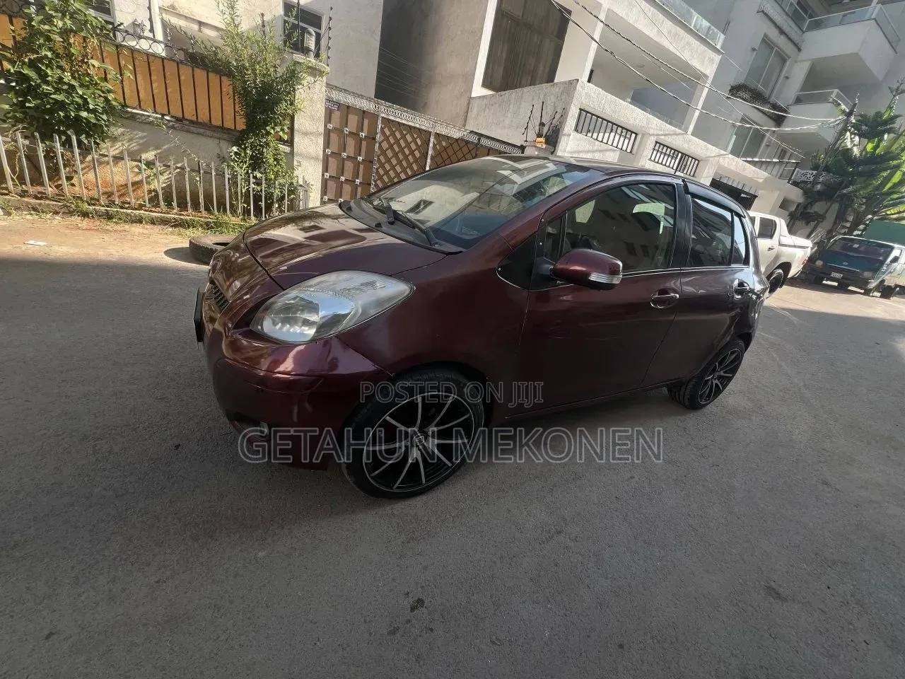Toyota Yaris 2010 Burgundy