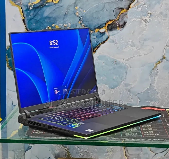 New Laptop Asus ROG Strix G16 G614 16GB Intel Core i7 SSD 1T