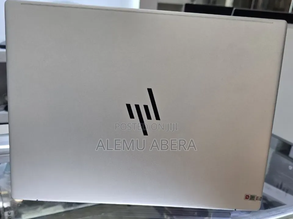 New Laptop HP Pavilion 14 32GB AMD Ryzen 7 SSD 1T