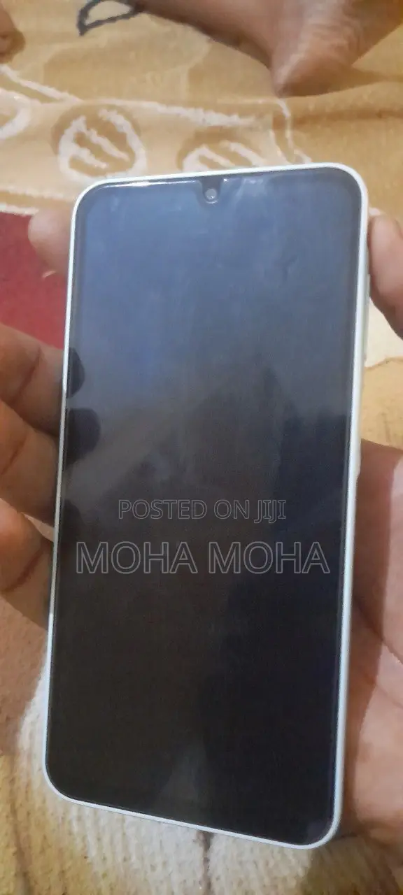 Samsung Galaxy A16 128 GB Gray