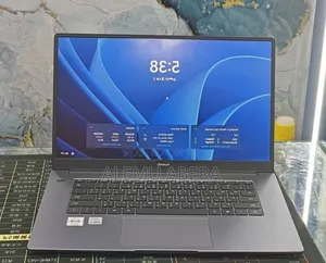 New Laptop Huawei Matebook D 15 8GB Intel Core i3 SSD 256GB