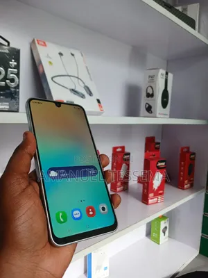 New Samsung Galaxy M36 5G 128 GB White