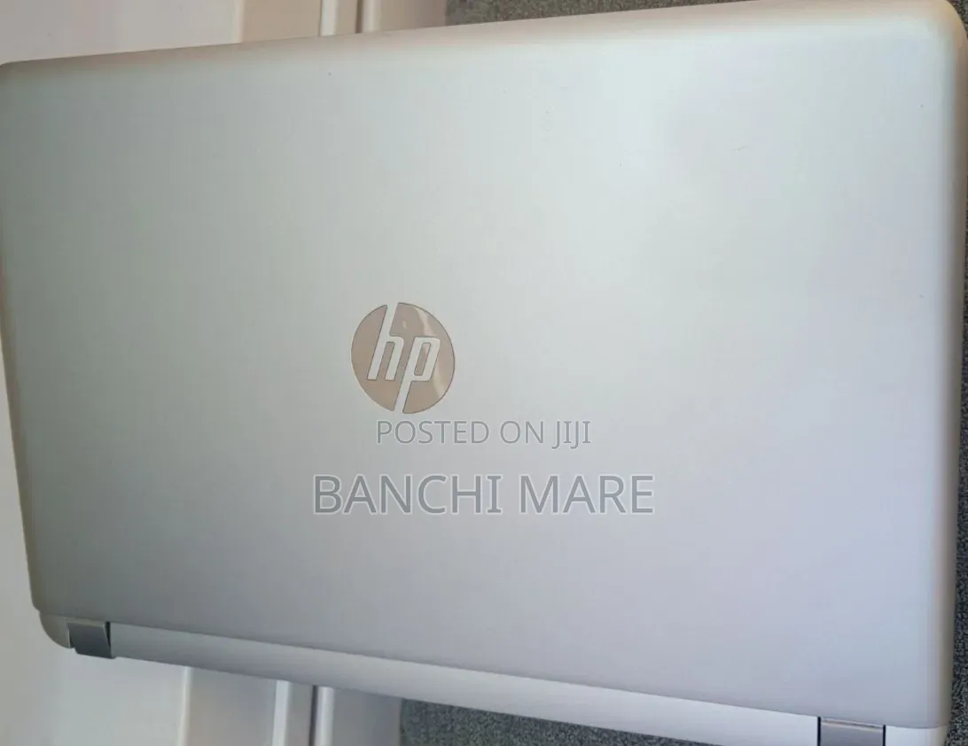New Laptop HP Pavilion 15 8GB Intel Core i5 HDD 1T