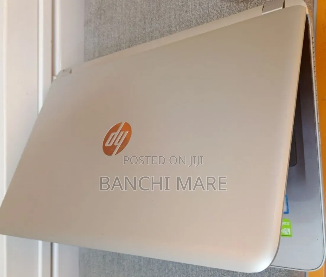 New Laptop HP Pavilion 15 8GB Intel Core i5 HDD 1T