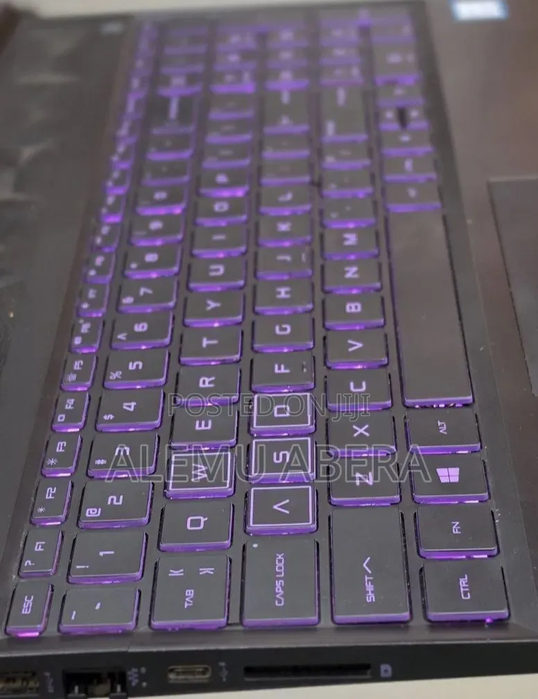 New Laptop HP Pavilion 15 16GB Intel Core i7 SSD 512GB