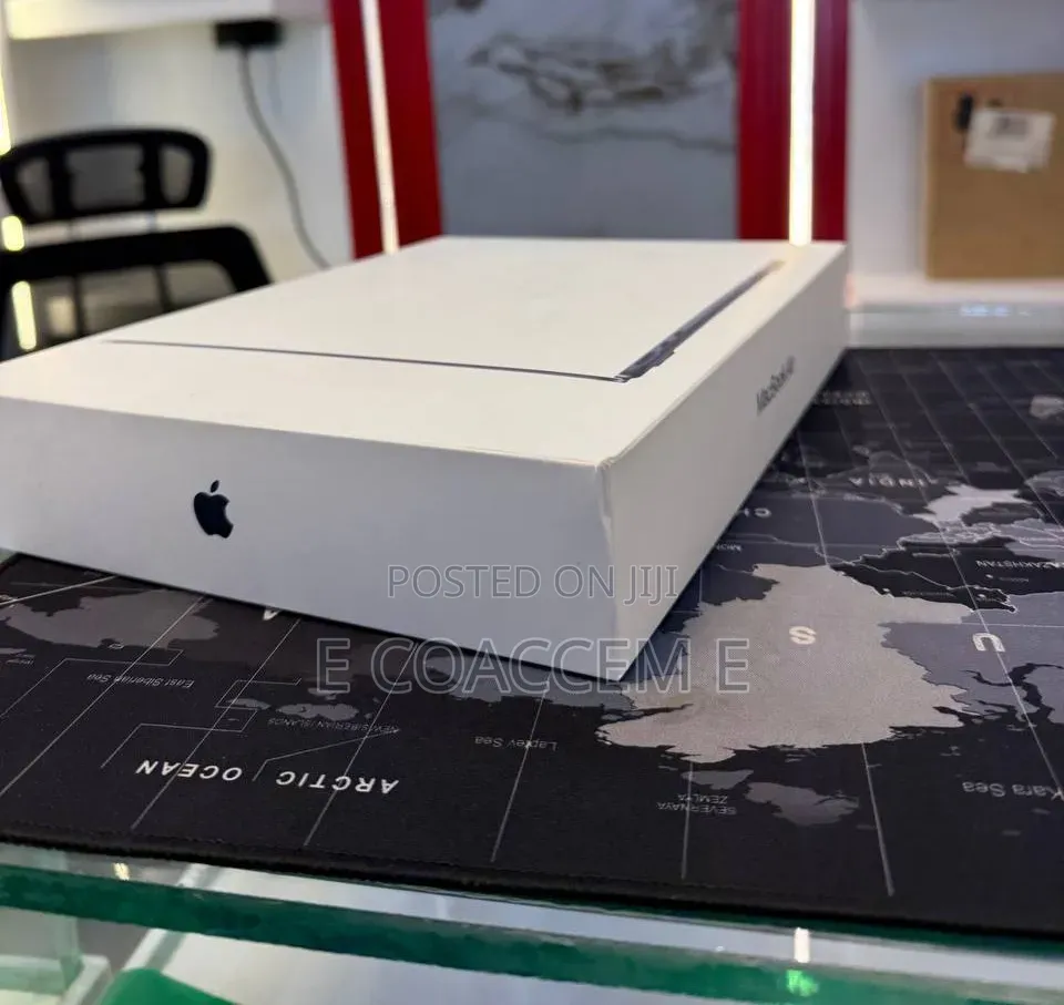 New Laptop Apple MacBook Air 2026 M5 16GB Apple M5 SSD 512GB