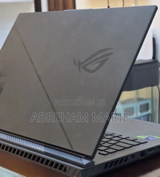New Laptop Asus ROG Strix G18 40GB Intel Core i9 SSD 1T