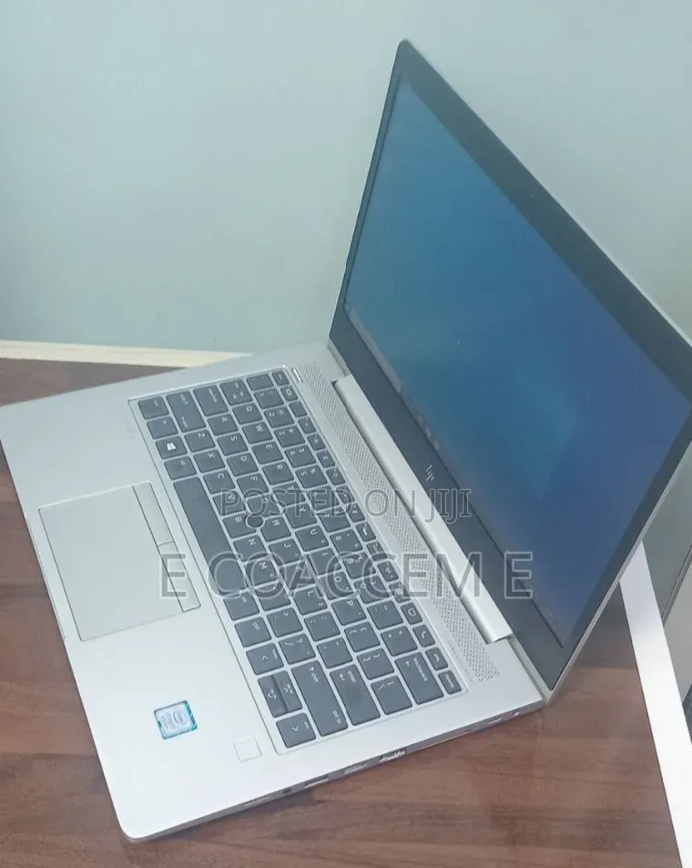 New Laptop HP EliteBook 830 G5 8GB Intel Core i7 SSD 512GB