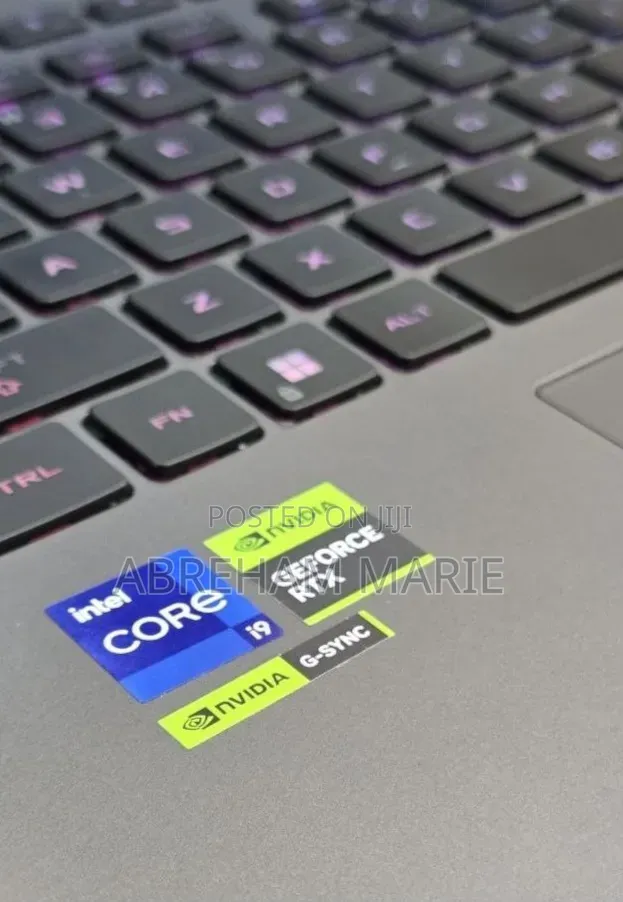 New Laptop Asus ROG Strix G18 40GB Intel Core i9 SSD 1T