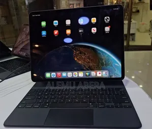 New Apple iPad Pro 12.9 (2022) 256 GB