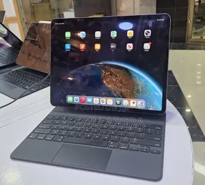New Apple iPad Pro 12.9 (2022) 256 GB