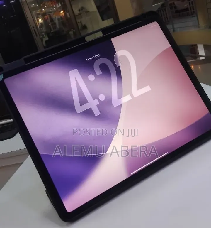 New Apple iPad Pro 12.9 (2022) 1 TB