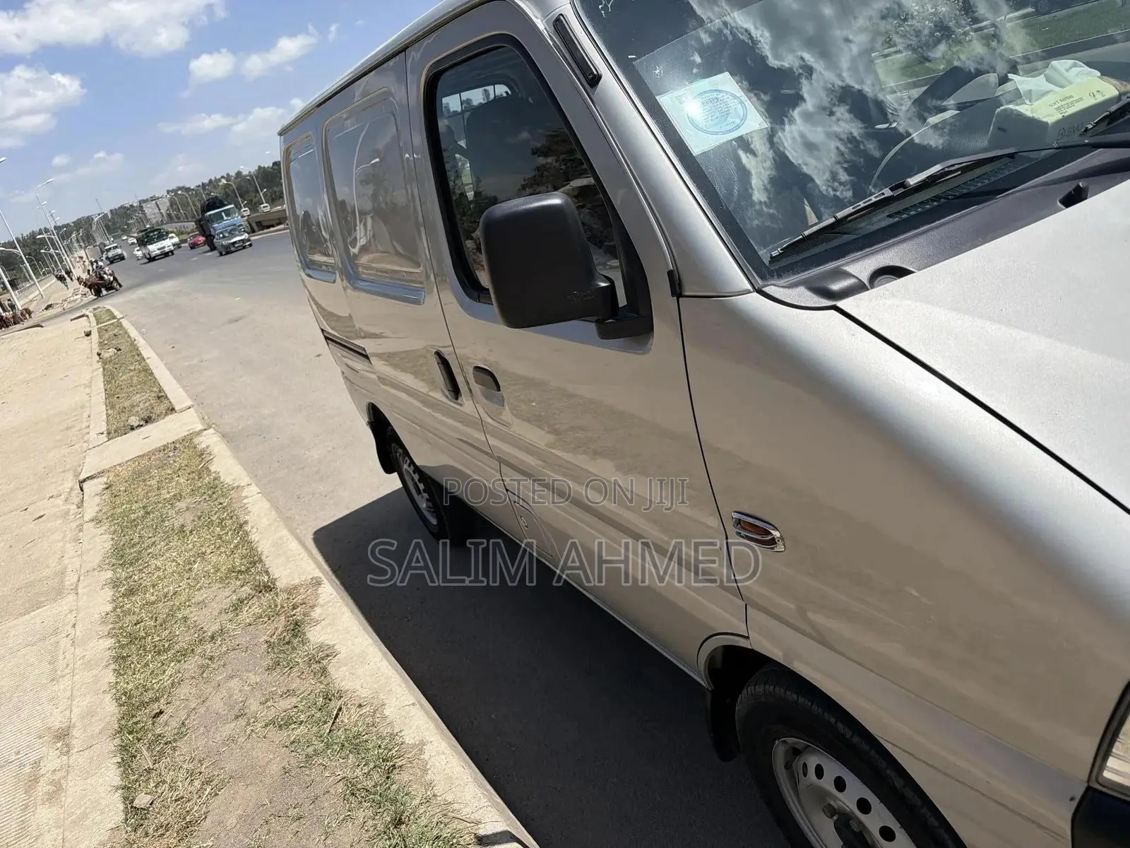 Suzuki Eeco 2024 Silver