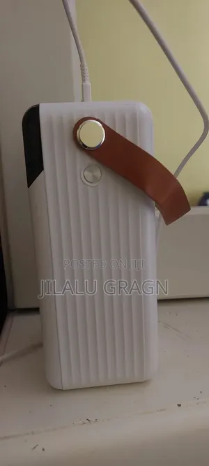 Power Bank 80,000 Mah