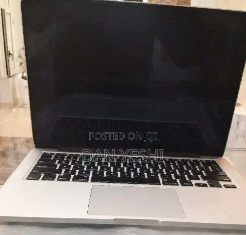 New Laptop Apple MacBook Pro 2013 8GB Intel Core i5 SSD 256GB