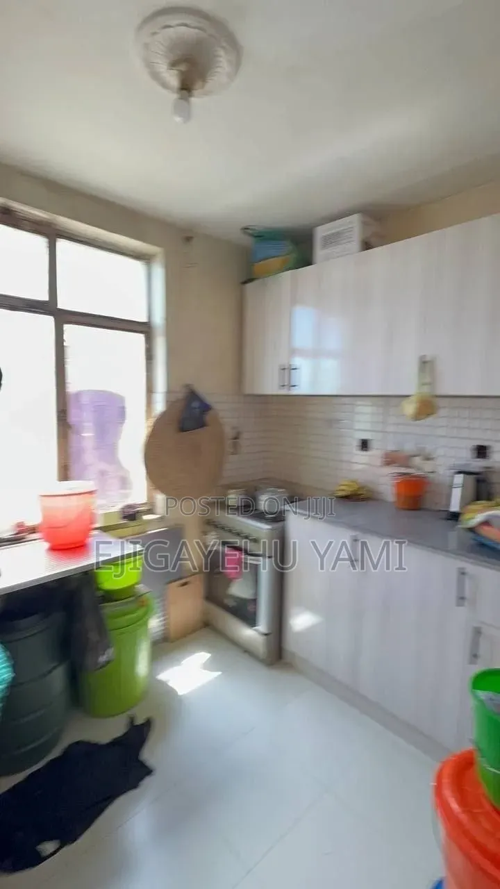 Furnished 2bdrm Condo in Condominium, Bole for sale