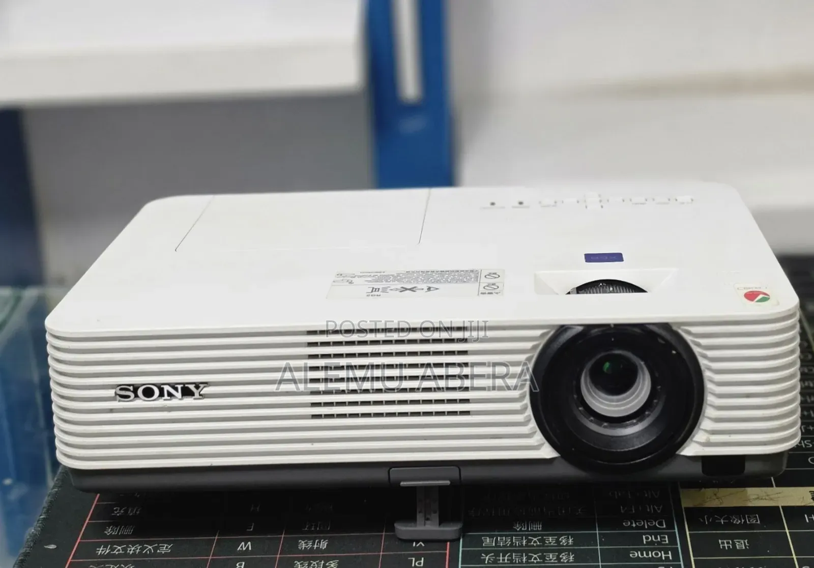 Sony Projector
Model Name VPL-DX221
Hardware Interface 
Vga,