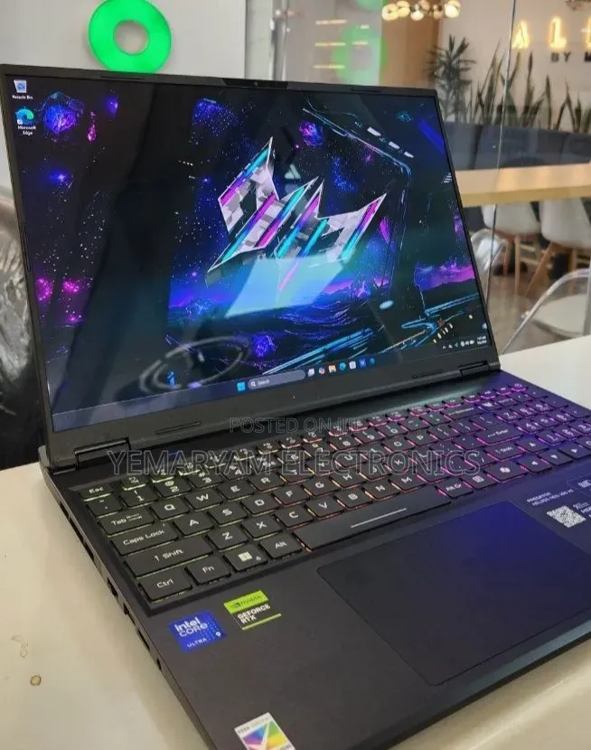 New Laptop Acer Predator Helios Neo 16 32GB Intel Core Ultra 9 SSD 1T