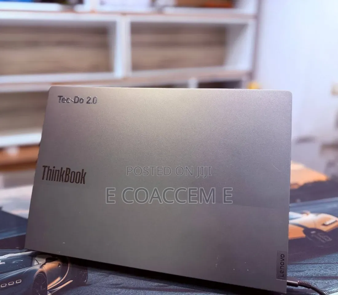New Laptop Lenovo ThinkBook 14 G8 IAL 16GB Intel Core i5 SSD 512GB