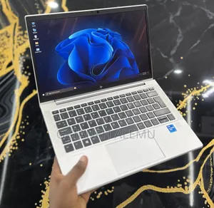 New Laptop HP EliteBook 830 16GB Intel Core i5 SSD 512GB
